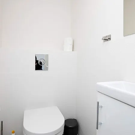 12 Person In Lokken-by Traum * 洛肯